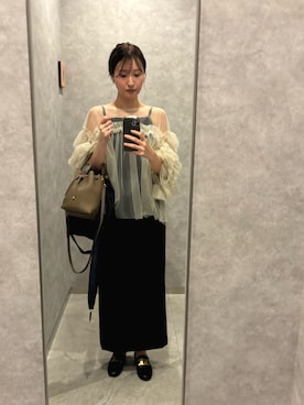 「アイテム（その他トップス）」を使った、Sakiさん（レディース・164cm）の秋コーディネート