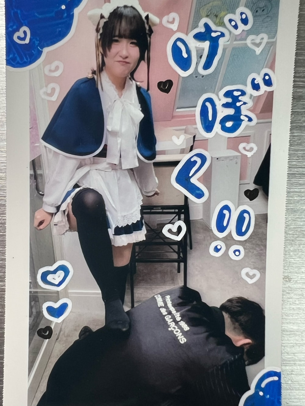 「コンカフェコーデ、おしゃれさんと繋がりたい、モノトーンコーデ、お洒落さんとつながりたい、しまうまスタイル、メンズコーデ」｜「COMME des GARCONSのアイテム（ジャケット/アウター、ブラック系）」を使った、シマダマコトさん（メンズ・172cm）の春コーディネートの1枚目の写真