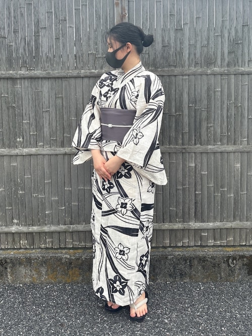 SOUBIEN (ソウビエン) 浴衣セット レディース レトロ bonheur saisons ボヌールセゾン 白 ホワイト 赤 椿 桜 金