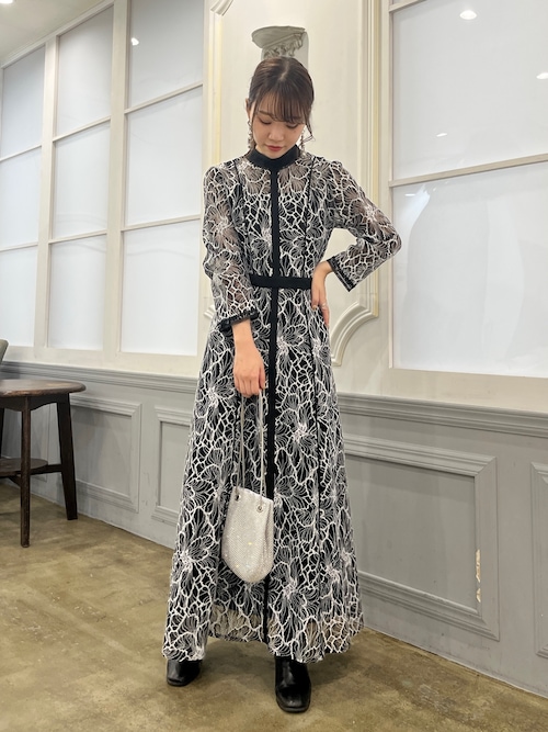 カラルス スタンドカラーウエスト切替総レースワンピースドレス