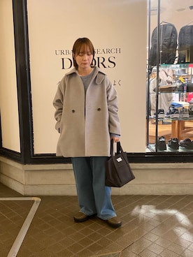 「冬の差し色コーデ」｜「アイテム（ステンカラーコート）」を使った、はしもとさん（レディース・153cm）の冬コーディネート