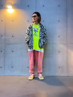 「原宿」｜「アイテム（ナイロンジャケット）」を使った、リョーウェイウェイさん（メンズ・176cm）の春コーディネート