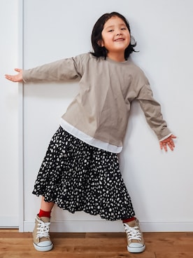 「アイテム（スカート）」を使った、suzuさん（キッズ・120cm）の冬コーディネート