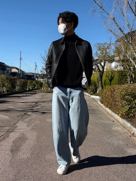 「アイテム（デニムパンツ）」を使った、takamitsu suzukiさん（メンズ・179cm・30代）の秋コーディネート
