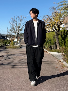 「アイテム（スラックス）」を使った、takamitsu suzukiさん（メンズ・179cm・30代）の秋コーディネート