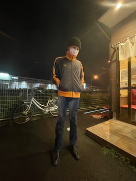 「PUMA（プーマ）のアイテム（ブルゾン）」を使った、カズさん（メンズ・175cm）の秋コーディネート