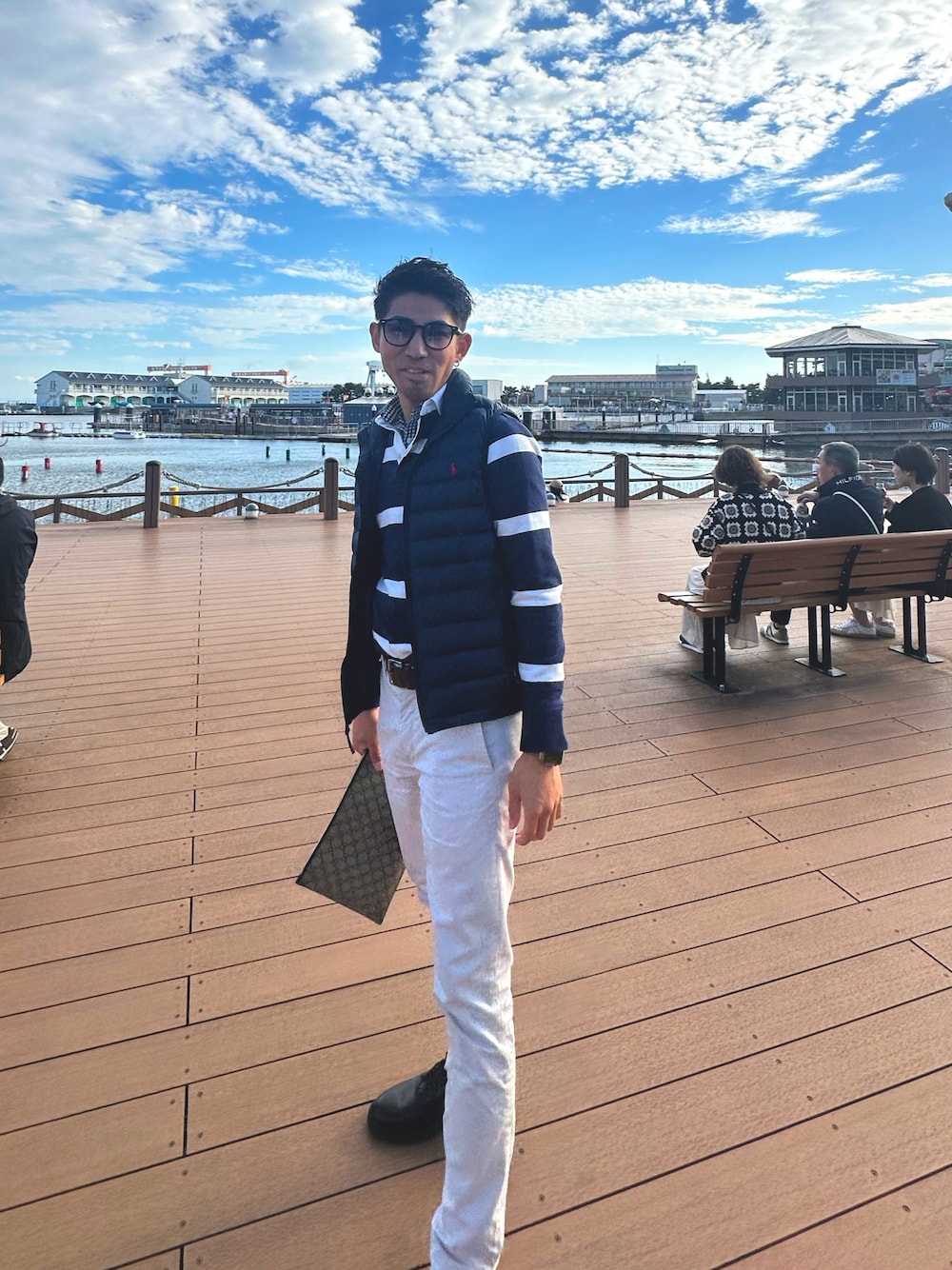 「休日スタイル、お洒落さんとつながりたい、きれいめカジュアル、Polo Ralph Lauren、ポロラルフローレン、ラガーシャツ、ポロコーデ、ファッションを楽しもう、ootd」｜「POLO RALPH LAURENのアイテム（ポロシャツ、ブルー系）」を使った、Hiromuさん（メンズ・168cm）の秋コーディネートの1枚目の写真