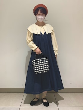 「レトロ」｜「アイテム（ジャンパースカート）」を使った、いまりさん（レディース・164cm）の秋コーディネート