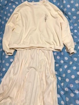 「INTER FACTORY（インターファクトリー）のアイテム（スウェット）」を使った、川本陽子さん（レディース・157cm）の冬コーディネート