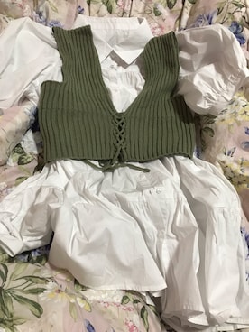「GRL（グレイル）のアイテム（シャツワンピース）」を使った、川本陽子さん（レディース・157cm）の秋コーディネート