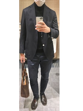 「アイテム（スラックス、ブルー系）」を使った、S24さん（メンズ・178cm）の冬コーディネート