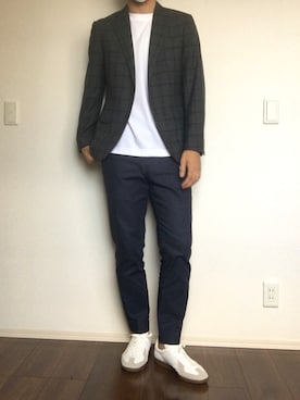 「アイテム（スラックス、ブルー系）」を使った、S24さん（メンズ・178cm）の秋コーディネート