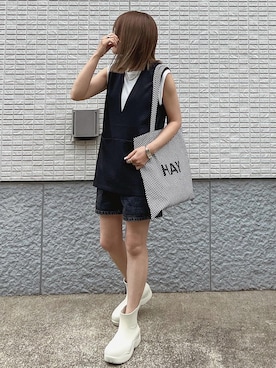 BOTTEGA VENETAのブーツ（ホワイト系）を使った人気ファッション