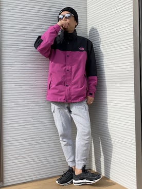 「ニットキャップ」｜「アイテム（マウンテンパーカー）」を使った、Naoyanさん（メンズ・168cm）の秋コーディネート