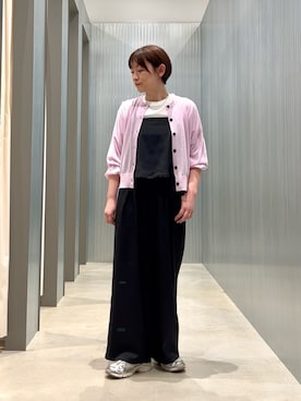 「ITEMS URBANRESEARCH（アイテムズ アーバンリサーチ）のインナー付きリネンライクセットアップ（ワンピース、ブラック系）」を使った、Ayaneさん（レディース・165cm）の春コーディネート