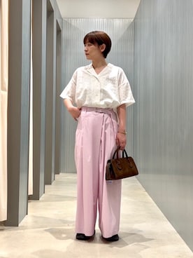 「ITEMS URBANRESEARCH（アイテムズ アーバンリサーチ）のレース開襟シャツ（シャツ/ブラウス、ホワイト系）」を使った、Ayaneさん（レディース・165cm）の夏コーディネート