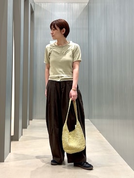 「KBF（ケイビーエフ）のユーズドライクタックWIDEパンツ（その他パンツ、ブラウン系）」を使った、Ayaneさん（レディース・165cm）の春コーディネート