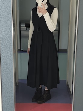 「JUNOAH（ジュノア）のアイテム（ジャンパースカート）」を使った、heika さん（レディース・160cm）の冬コーディネート
