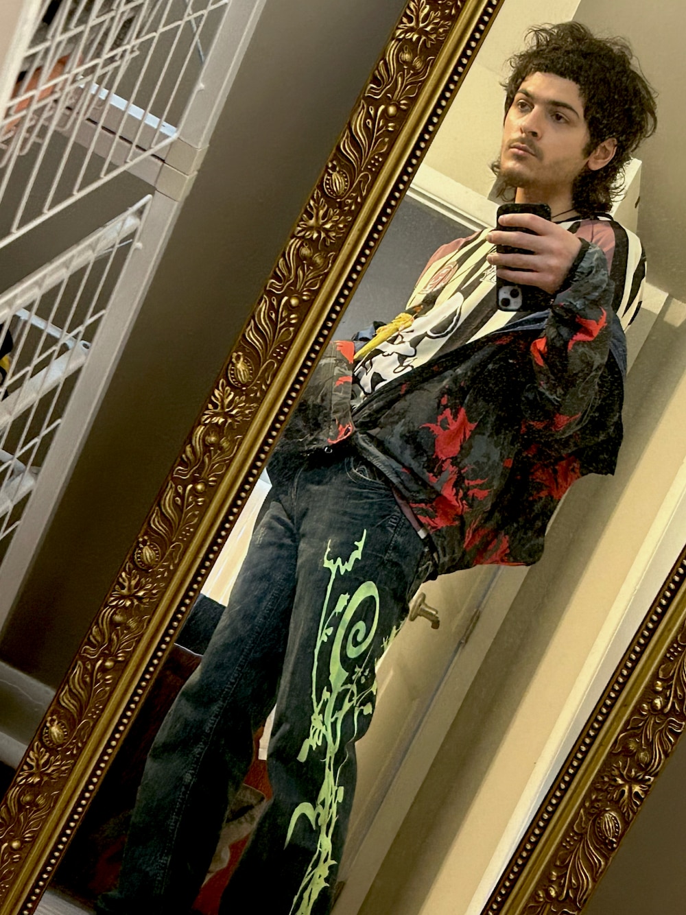 「no brandのHouse of OD Camo Jacket（ジャケット/アウター、レッド系）」を使った、venus さん（メンズ・168cm）の夏コーディネートの1枚目の写真