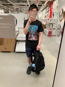 「GU（ジーユー）のアイテム（Tシャツ/カットソー、ブラック系）」を使った、FRさん（メンズ・159cm）の秋コーディネート