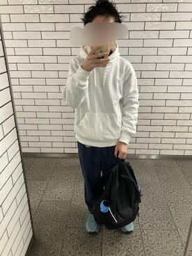 「アイテム（パーカー）」を使った、flさん（メンズ・159cm）の秋コーディネート