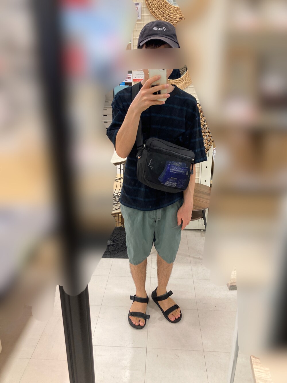 MNML オーバーサイズ クルーネック Tシャツ 半袖 4色 送料込み UNIQLO（ユニクロ）の「オーバーサイズクルーネックT（半袖）（T