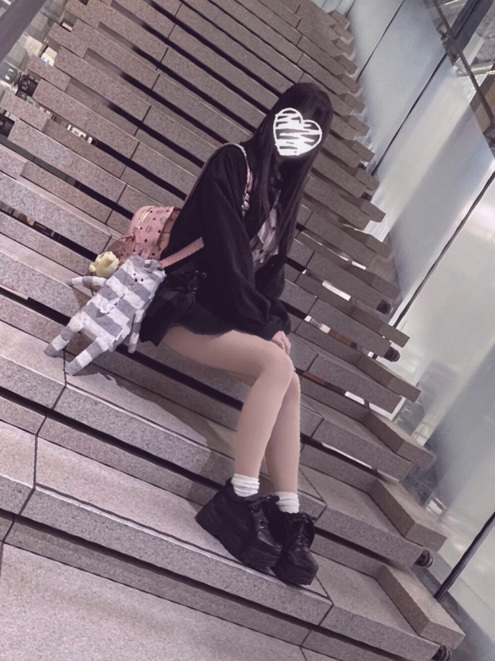 おまとめ☆*。 あやページ コーデ売り まとめ売り あやコーデシリーズpart3💁‍♀️ 早くもレザースカートの着回し