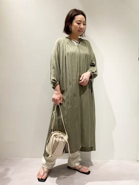 「qualite（カリテ）のアイテム（ワンピース）」を使った、NANAさん（レディース・163cm）の春コーディネート
