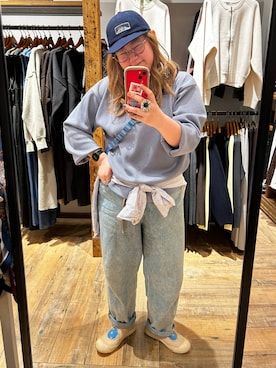 「studio CLIP（スタディオクリップ）のテーパード甘織りデニムパンツ[プチ・プラスサイズあり]《CLIP denim》（デニムパンツ、ブルー系）」を使った、たけちゃんさん（レディース・161cm）の春コーディネート