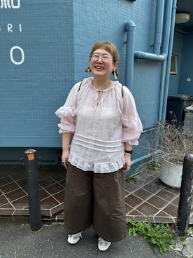 「LOWRYS FARM（ローリーズファーム）のカラフルプックリパッチン　599729（ヘアピン、ブラック系）」を使った、たけちゃんさん（レディース・161cm）の春コーディネート