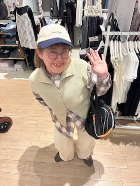 「LOWRYS FARM（ローリーズファーム）の【撥水・500mlペットボトル収納可】アミコード３ＷＡＹＢＡＧ 1051049（ショルダーバッグ、ブラック系）」を使った、たけちゃんさん（レディース・161cm）の秋コーディネート