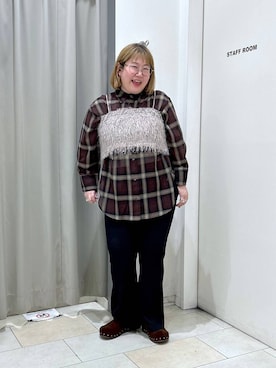 「LOWRYS FARM（ローリーズファーム）のウッドサンダル 637756（サンダル、ブラウン系）」を使った、たけちゃんさん（レディース・161cm）の夏コーディネート