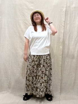 たけちゃんさんの「さらさらリラックスフレアワイドパンツ/975427」を使ったコーディネート