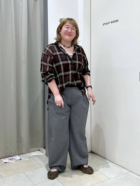 「LOWRYS FARM（ローリーズファーム）のＢＡＳＩＣシアータンク 1042099（タンクトップ、グレー系）」を使った、たけちゃんさん（レディース・161cm）の夏コーディネート