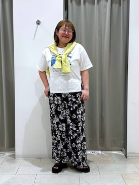 「GLOBAL WORK（グローバルワーク）のアイテム（トップス）」を使った、たけちゃんさん（レディース・162cm）の夏コーディネート