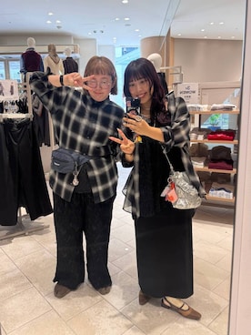 「GLOBAL WORK（グローバルワーク）のアイテム（トップス）」を使った、たけちゃんさん（レディース・162cm）の秋コーディネート
