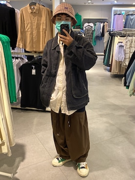 「CLOT（クロット）のアイテム」を使った、Caspar さん（メンズ・169cm）の冬コーディネート