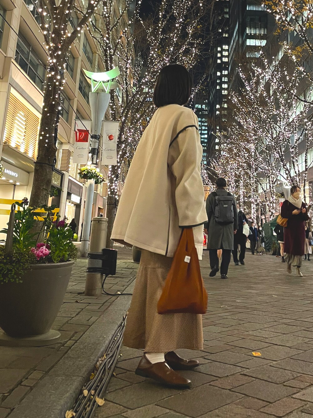 「冬コーデ、あったかコーデ、お洒落さんとつながりたい、ロングスカート、低身長、152cm、タートルネック、ブラウンコーデ、淡色コーデ」｜「Aunt Marie'sのキルティング付ノーカラーパイピングショートコート／AUNT MARIE'S（ノーカラーコート、ベージュ系）」を使った、もぴさん（レディース・152cm）の冬コーディネートの1枚目の写真