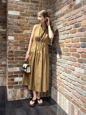 「NANO universe（ナノユニバース）のアイテム（ワンピース/ドレス）」を使った、Yoko Owadaさん（レディース・164cm）の夏コーディネート