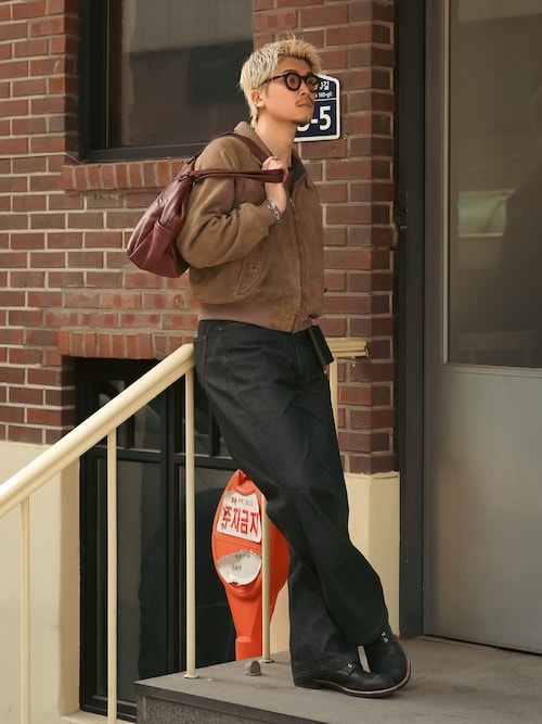 「LURAKU（ルラク）の【LURAKU】Semi-flared Rigid Denim / LURAKU セミフレアリジットデニム（デニムパンツ）」を使った、Takeru.さん（メンズ・180cm）の春コーディネート