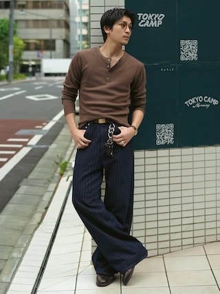 「MONKEY TIME(モンキータイム)のドビー ストライプ デニム バギー パンツ(デニムパンツ)」を使った、Takeru.さん(メンズ・178cm)の秋コーディネート