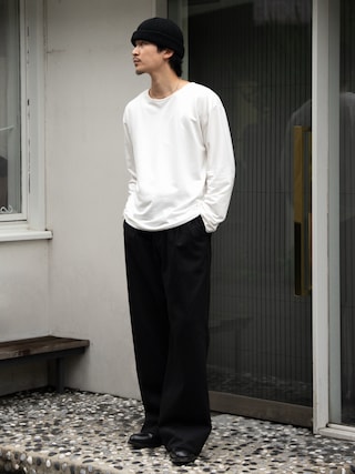 「LURAKU(ルラク)の【LURAKU】Open Neck Short Length Tee / LURAKU オープンネック短丈Tシャツ(Tシャツ/カットソー)」を使った、Takeru.さん(メンズ・178cm)の秋コーディネート