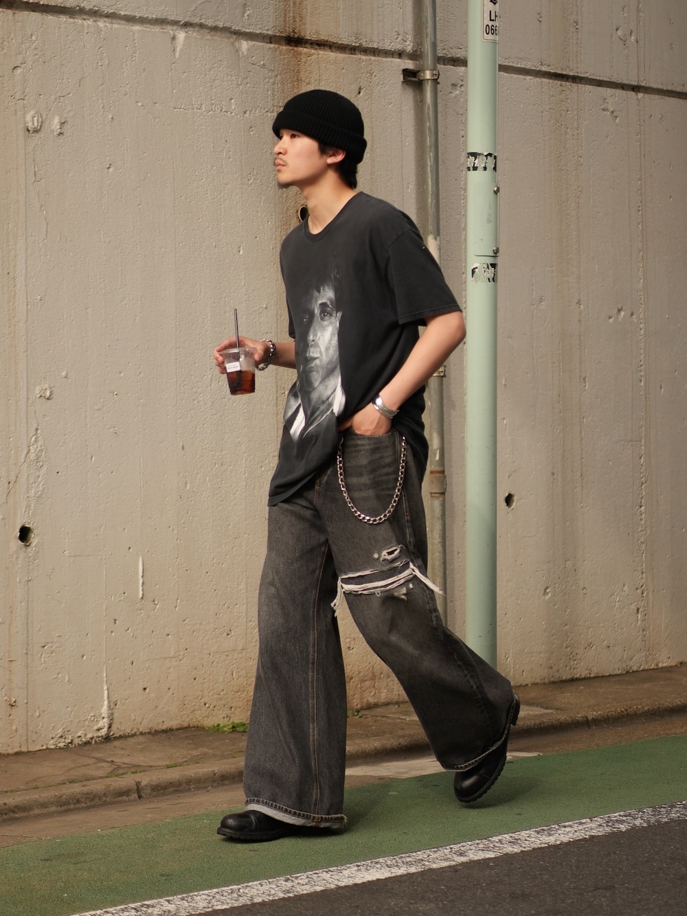 黒財布デニムバッグパンツスニーカーにDIESELディーゼルTシャツ DIESEL ディーゼル 財布 X08428 PR227 T8013 BLACK ブラック