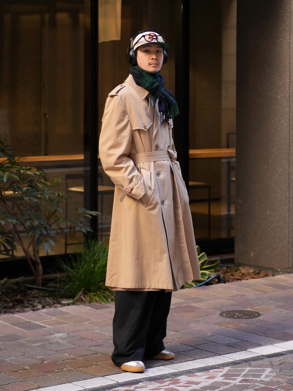 Diorのトレンチコートを使ったメンズ人気ファッション