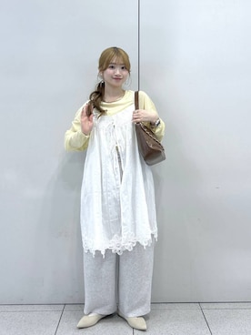 「LOWRYS FARM（ローリーズファーム）のカットイージーコクーンパンツ　292362（スウェットパンツ、グレー系）」を使った、Chihiroさん（レディース・149cm）の春コーディネート