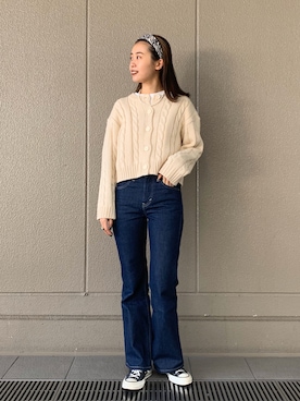 「アイテム（カチューシャ）」を使った、motomiさん（レディース・163cm）の秋コーディネート