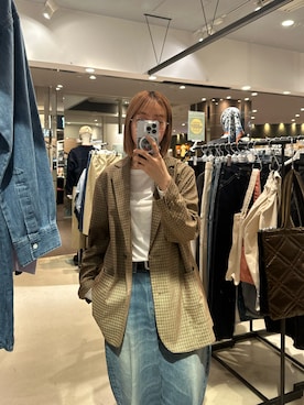 「Lee（リー）のLee/リー【NEW】SUPERSIZED ビッグシルエットライダースデニムパンツ セットアップ可（デニムパンツ、ブルー系）」を使った、motomiさん（レディース・163cm）の春コーディネート