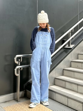 「Lee（リー）のアイテム（オールインワン・サロペット）」を使った、motomiさん（レディース・163cm）の冬コーディネート
