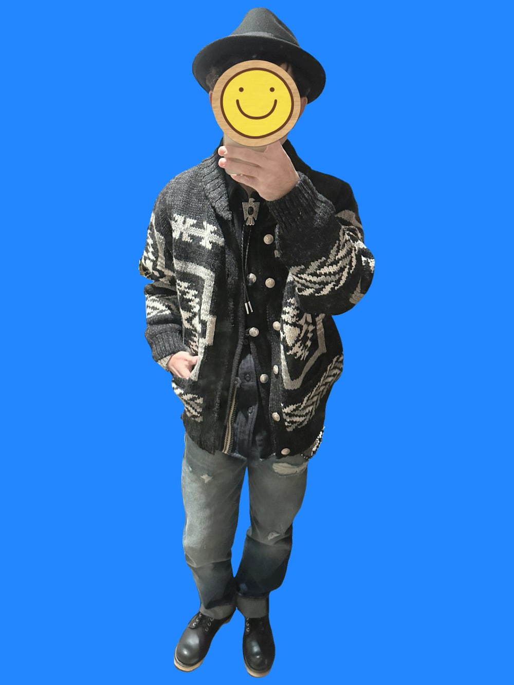 「ハット、アメカジ、アメカジコーデ、フェローズ、Pherrow's、rrl、ベスト、センチネラ、オルテガ、ループタイ、ネイティブ柄、カウチン、カウチンニット、Levi's、RED WING」｜「RED WINGのREDWING レッドウィング IRISH SETTER 6' ROUND-TOE アイリッシュ セッター 8165 (D) BLACK CHROME（ブーツ、ブラック系）」を使った、ワン🐶太郎 さん（メンズ・170cm）の冬コーディネートの1枚目の写真