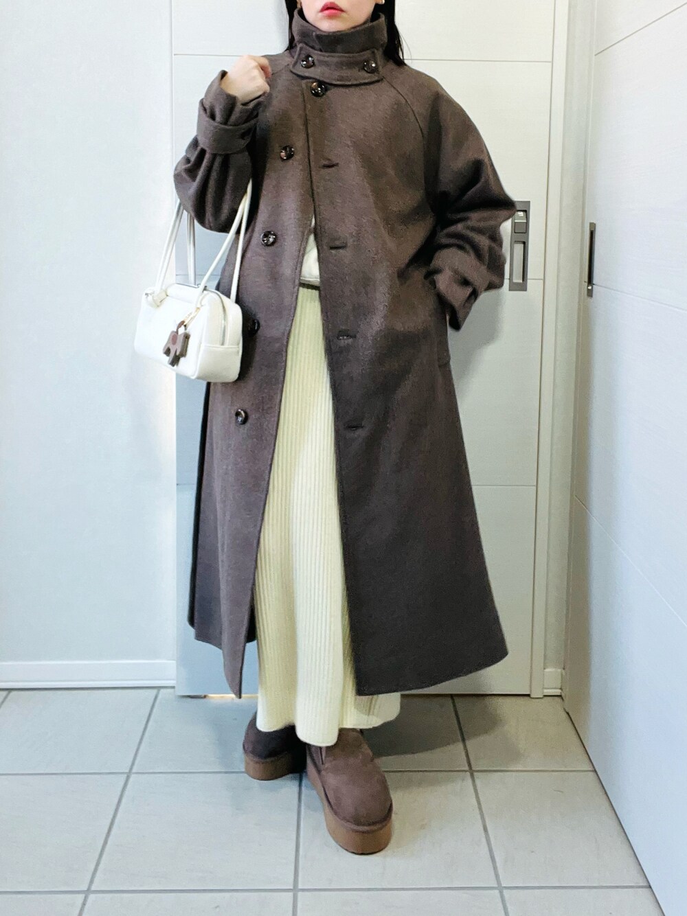 「クリスマスに着たい服、マイベストコーデ2024、冬コーデ、オトナカジュアル、低身長、低身長コーデ、低身長女子、tiptop_pocket、tiptop、tipコーデ、ティップトップ」｜「tiptopの【2024AW新色登場】2WAYステンカラーロングコート【web限定Lサイズあり】（ステンカラーコート、ブラウン系）」を使った、❁⃘asa❁⃘さん（レディース・150cm）の冬コーディネートの1枚目の写真